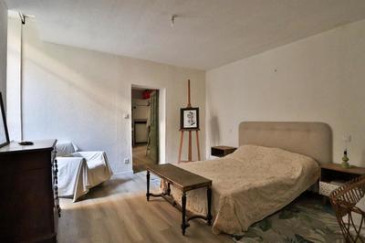 Immeuble - 224 m² - 9 pièces