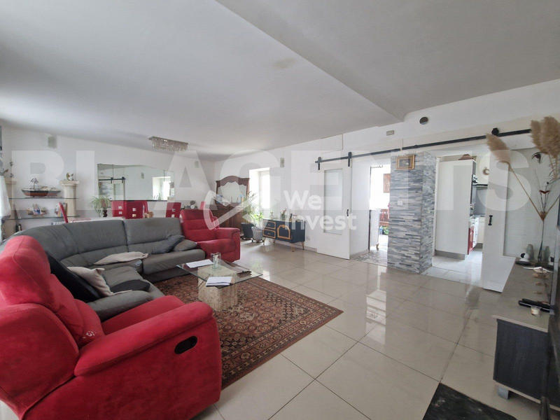 Maison ancienne - 214 m² - 6 pièces