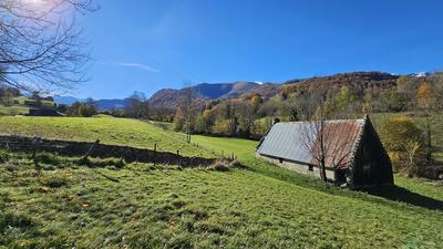 Grange - 277 m² - 4 pièces