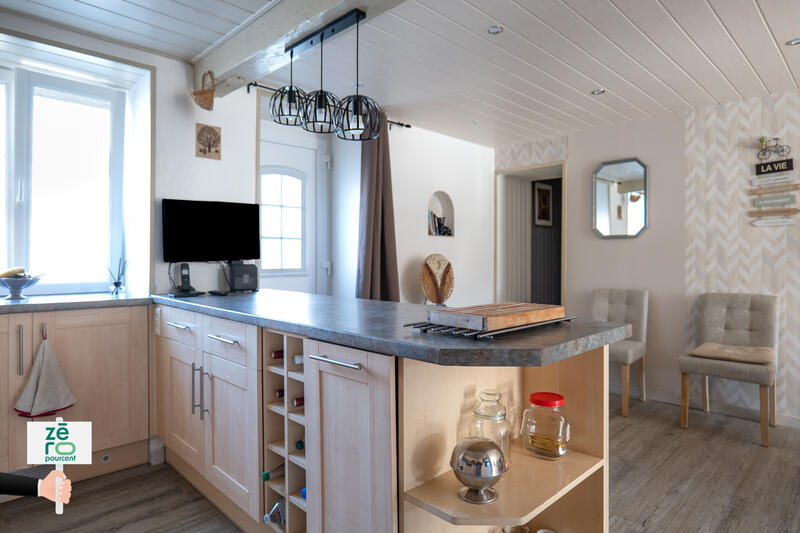 Maison - 180 m² - 5 pièces