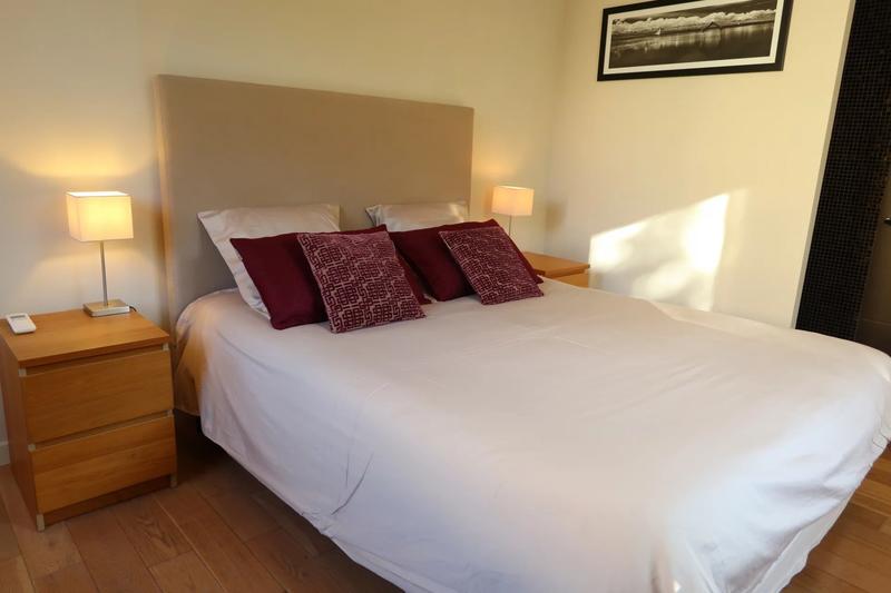 Loft - 140 m² - 4 pièces