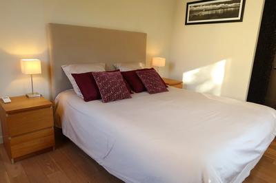 Loft - 140 m² - 4 pièces