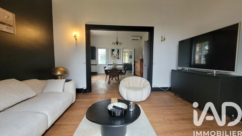 Maison - 226 m² - 8 pièces