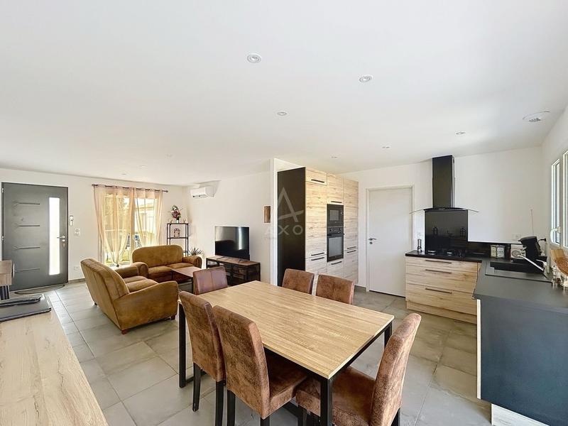 Maison - 67 m² - 3 pièces