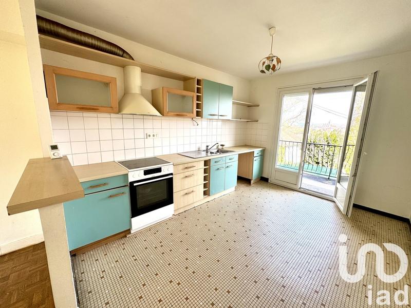 Maison - 140 m² - 8 pièces