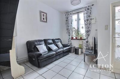 Maison - 76 m² - 4 pièces