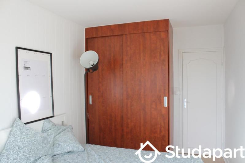 Chambre - 12 m² - 1 pièce