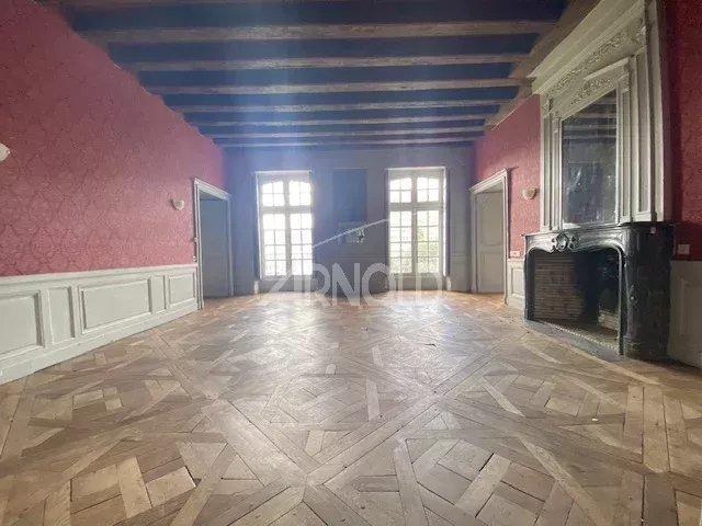 Appartement - 180 m² - 9 pièces