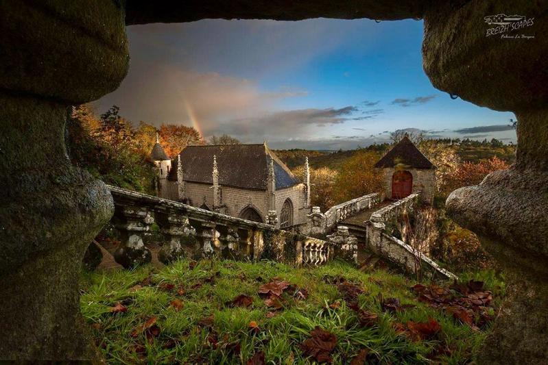 Propriété - 890 m² - 26 pièces