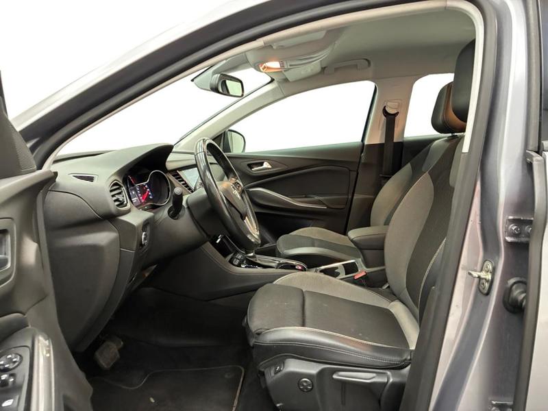 Opel grandland 1.5 Diesel 130 ch Bva8 Elegance Business