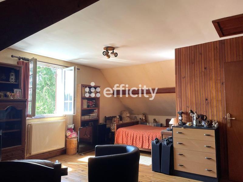 Maison - 136 m² - 5 pièces