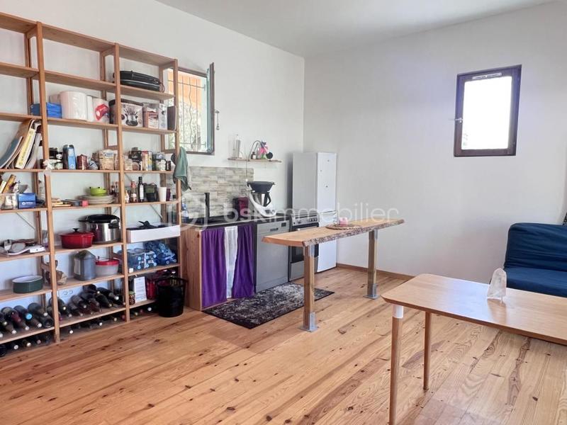 Maison traditionnelle - 187 m² - 7 pièces