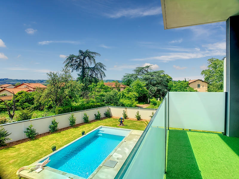 Villa - 200 m² - 7 pièces