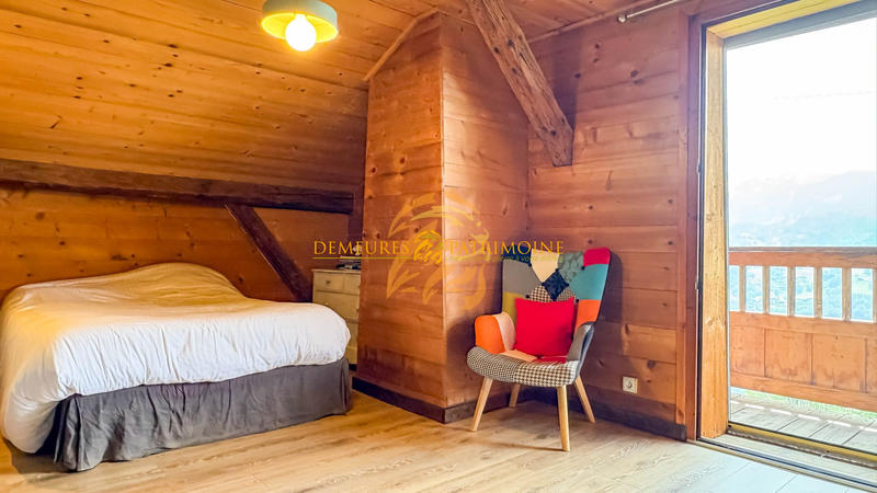 Maison - 400 m² - 10 pièces