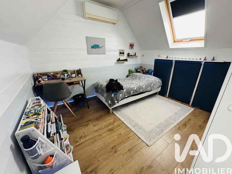 Maison - 93 m² - 4 pièces