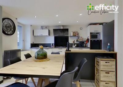 Maison - 105 m² - 5 pièces