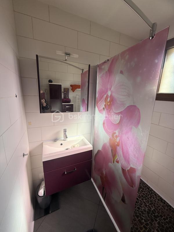 Pavillon - 90 m² - 6 pièces