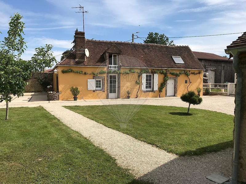 Maison - 151 m² - 6 pièces