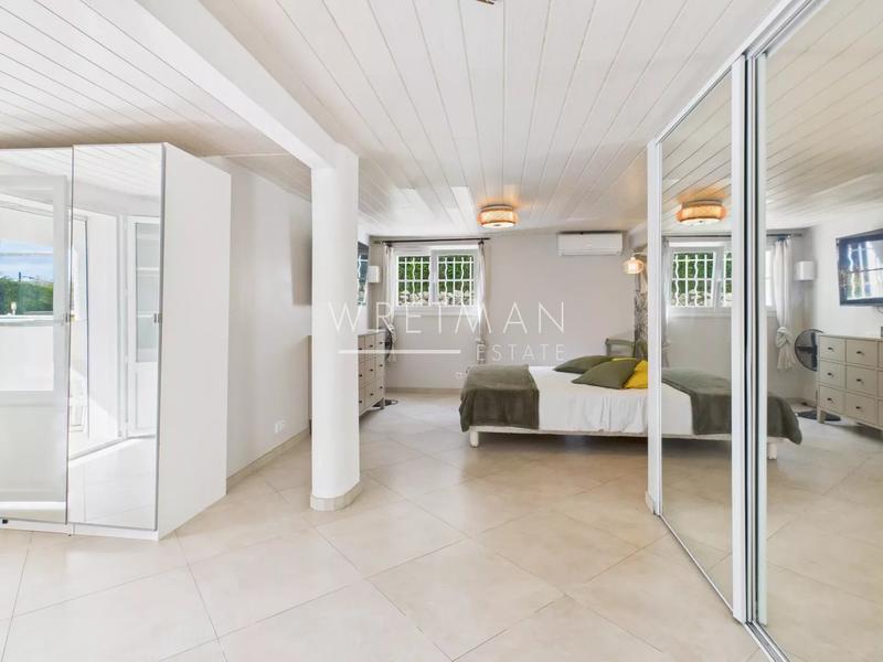 Maison - 183 m² - 5 pièces