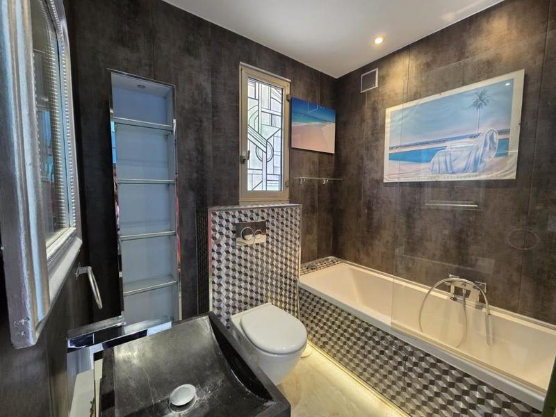 Appartement - 75 m² - 3 pièces