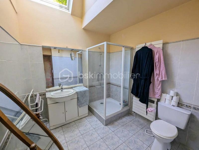 Maison - 148 m² - 6 pièces