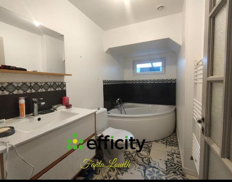 Maison - 143 m² - 6 pièces