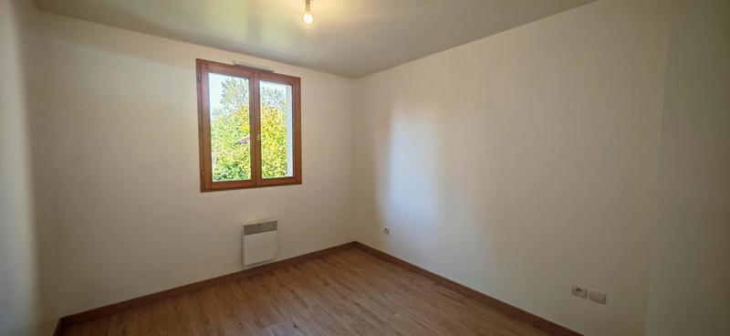 Appartement - 85 m² - 5 pièces