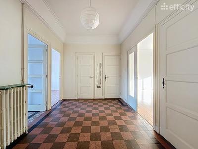 Appartement - 60 m² - 2 pièces