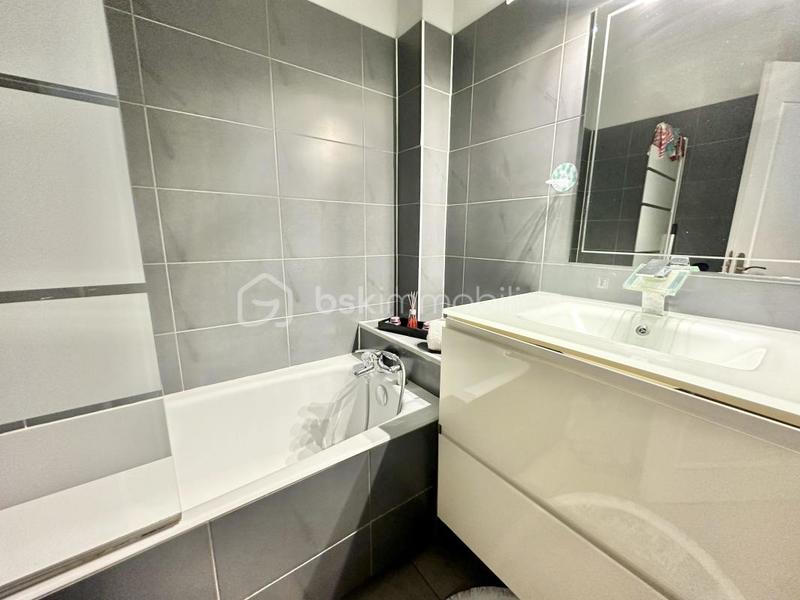 Appartement - 71 m² - 4 pièces