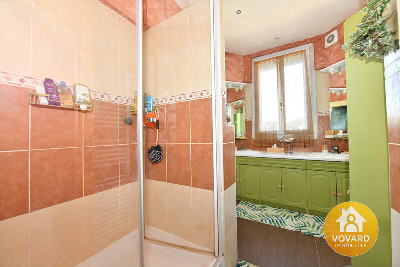 Maison - 111 m² - 5 pièces