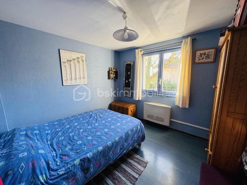 Maison - 210 m² - 7 pièces