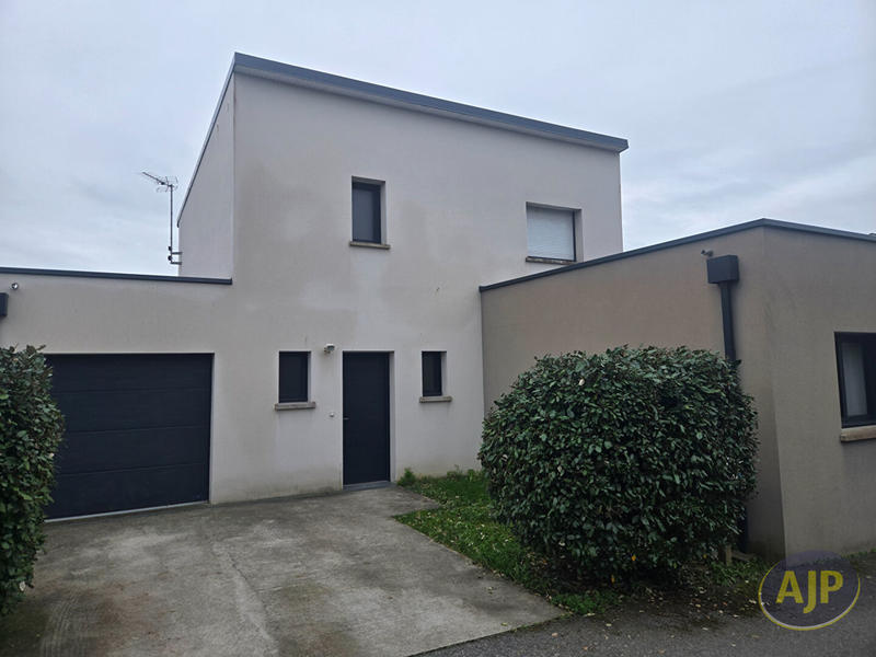 Maison - 109 m² - 5 pièces