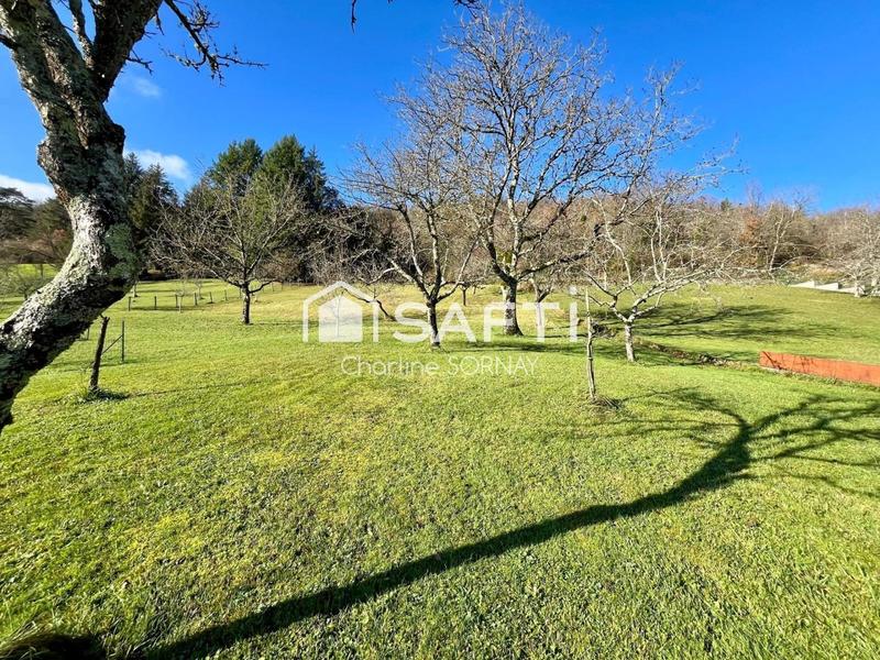 Maison - 185 m² - 8 pièces