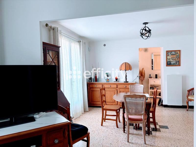 Maison - 89 m² - 5 pièces