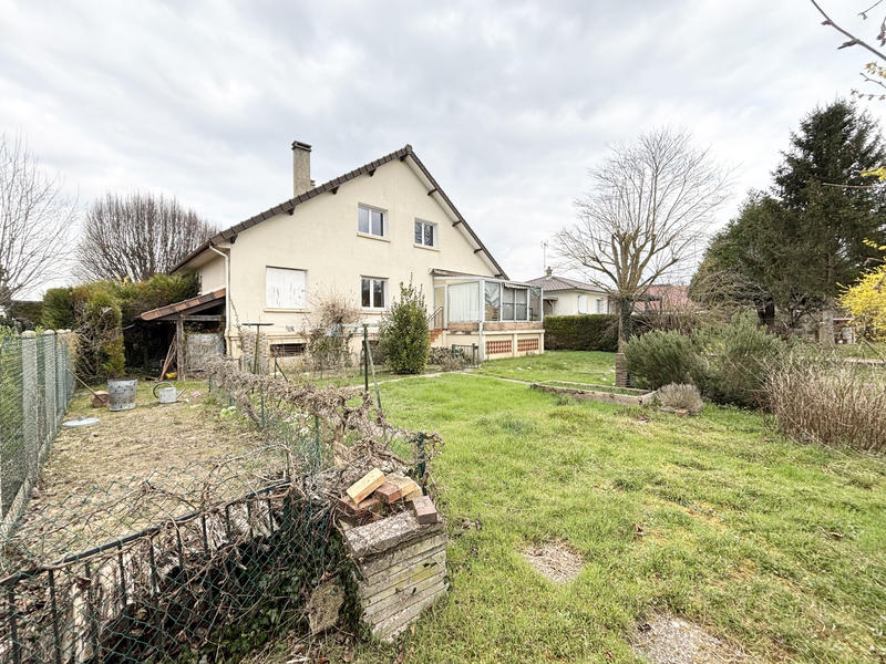 Maison - 115 m² - 6 pièces