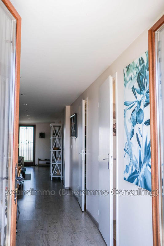 Maison - 141 m² - 8 pièces