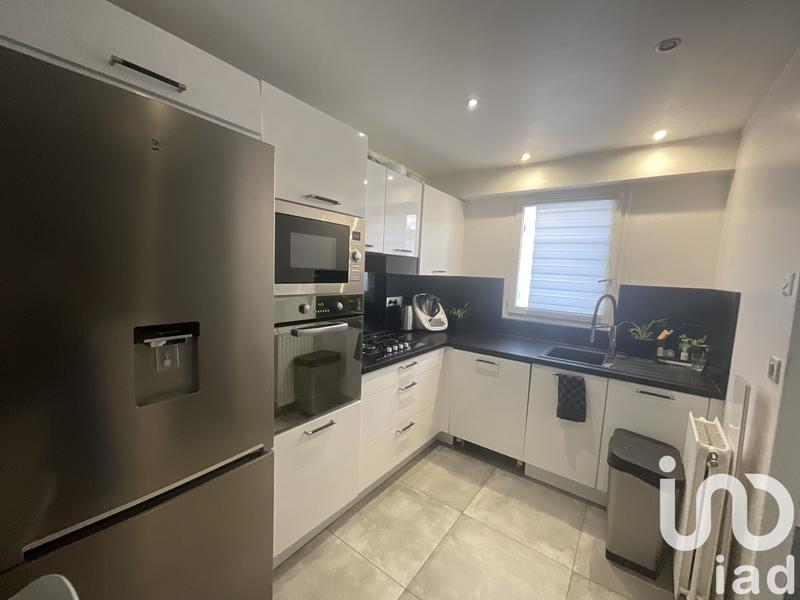 Maison - 95 m² - 5 pièces