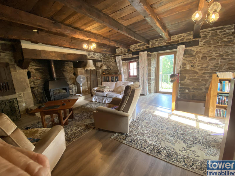 Maison - 175 m² - 6 pièces