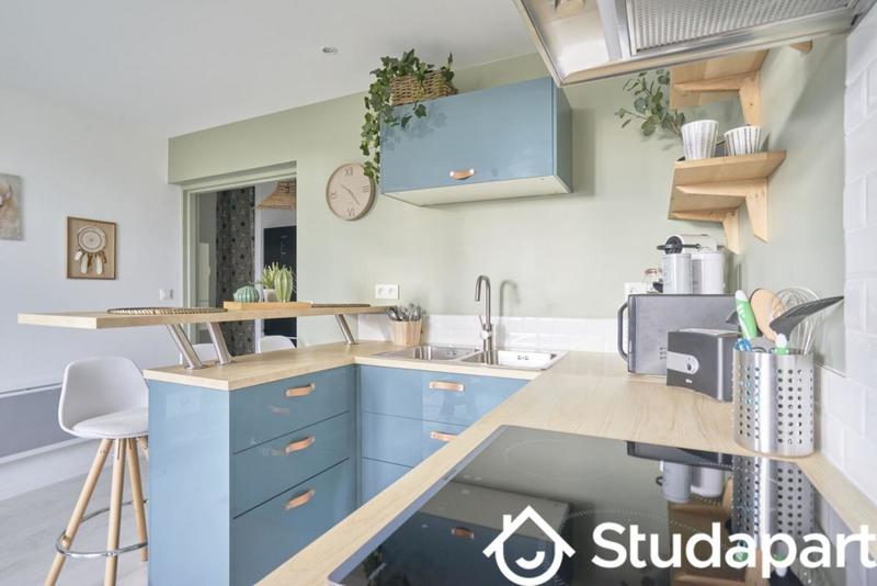 Chambre - 14 m² - 1 pièce