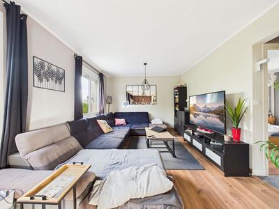 Maison - 140 m² - 7 pièces