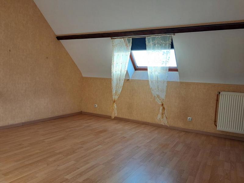 Corps de ferme - 300 m² - 6 pièces