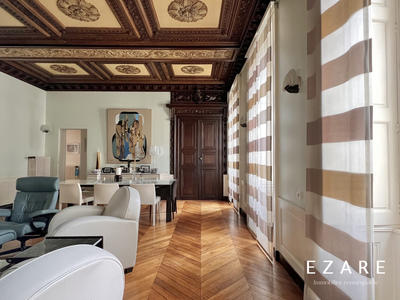 Appartement - 232 m² - 7 pièces