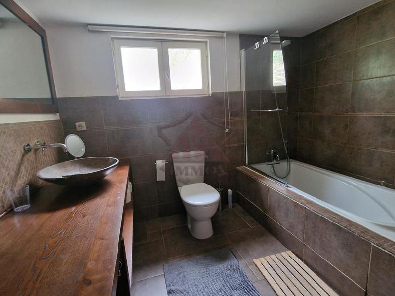 Maison en pierre - 123 m² - 6 pièces