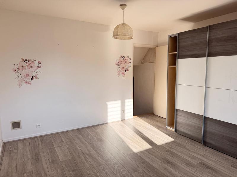 Maison - 142 m² - 6 pièces