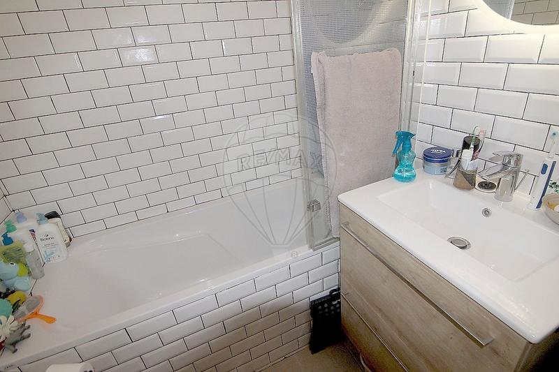 Maison - 96 m² - 4 pièces