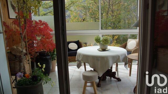 Maison - 104 m² - 5 pièces