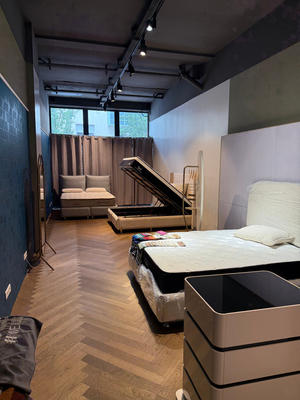 Local commercial - 254 m² - 6 pièces