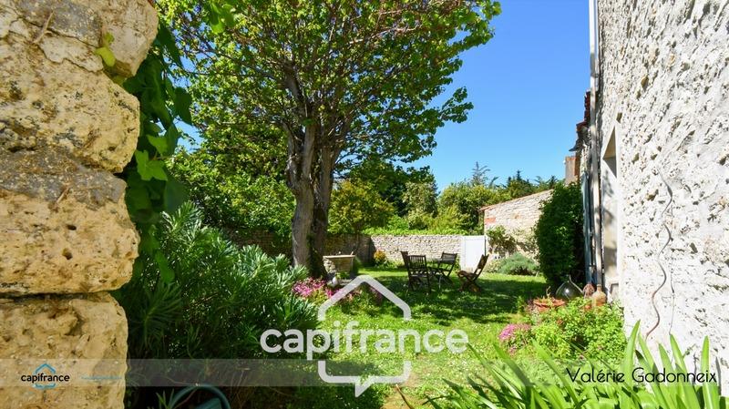 Maison - 187 m² - 9 pièces