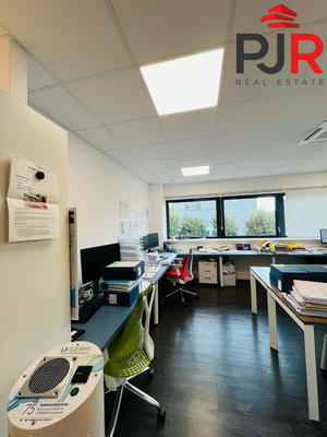 Bureau - 109 m²