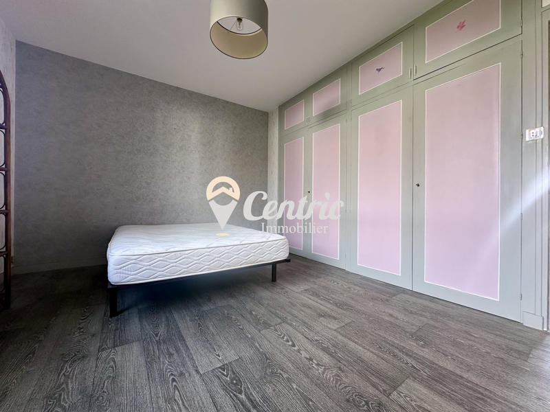 Maison - 95 m² - 5 pièces